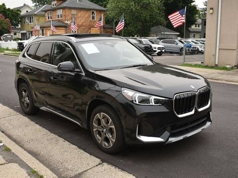 Used 2025 BMW X1 xDrive28i AWD/4WD image 4