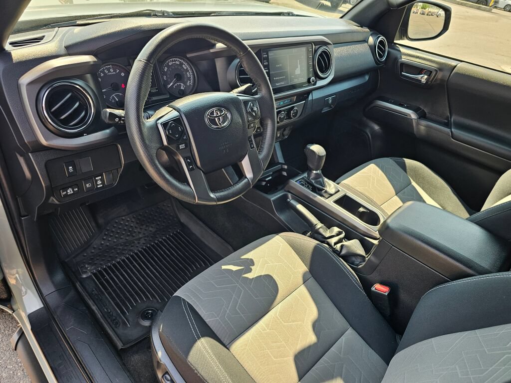 Used 2023 Toyota Tacoma TRD Off-Road w/ Black Out Package (TMS) AWD/4WD image 2