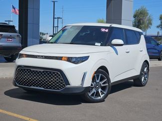 Used 2024 Kia Soul EX w/ Option Group 015 FWD video 4