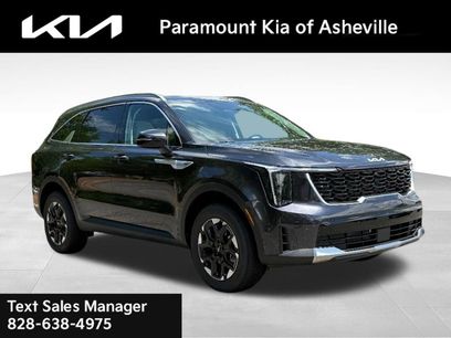 New 2025 Kia Sorento S