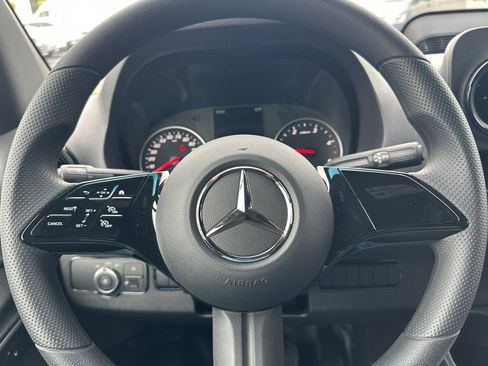 New 2025 Mercedes-Benz Sprinter 2500 image 22
