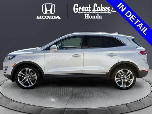 Used 2017 Lincoln MKC Reserve w/ Lincoln MKC Climate Package AWD/4WD image 3