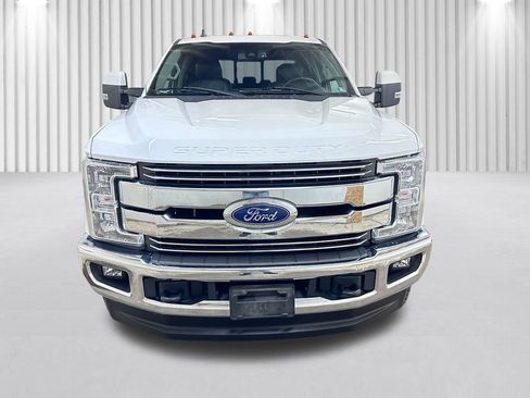 Used 2019 Ford F250 Lariat w/ Lariat Ultimate Package image 13