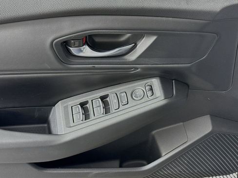 Used 2023 Honda Accord EX image 16