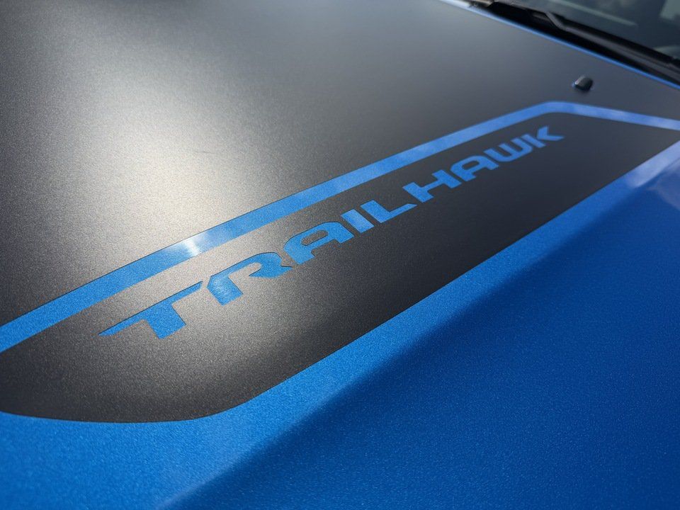 Used 2024 Jeep Compass Trailhawk AWD/4WD image 9