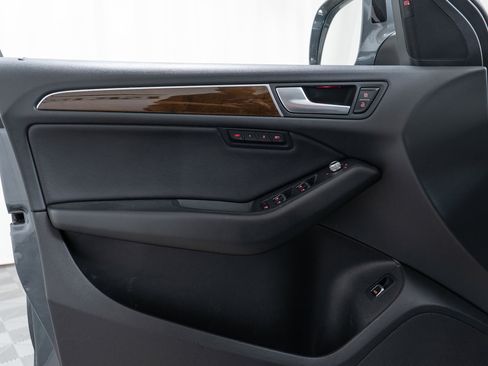 Used 2015 Audi Q5 2.0T Premium Plus w/ Technology Package image 11