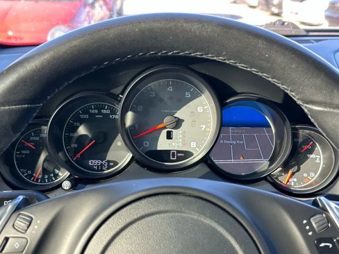 Used 2011 Porsche Cayenne S image 44