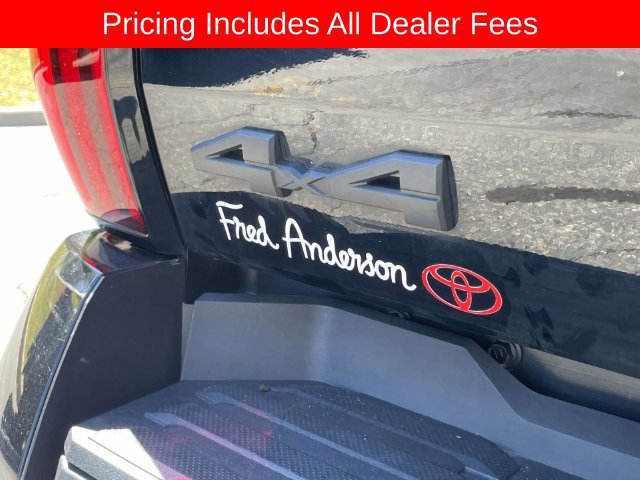 Used 2025 Toyota Tundra SR5 w/ SR5 Convenience Package AWD/4WD image 11