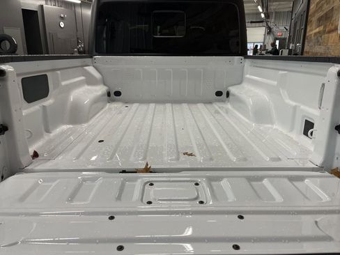 New 2026 Jeep Gladiator Sport AWD/4WD image 24