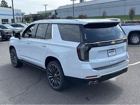 New 2026 Chevrolet Tahoe High Country AWD/4WD image 14