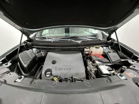 Used 2023 Chevrolet Traverse LT AWD/4WD image 28