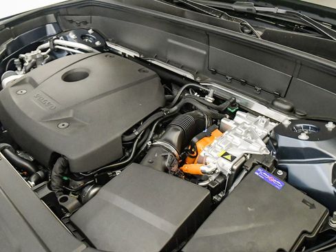 New 2026 Volvo XC90 T8 Ultra w/ Protection Package Premier AWD/4WD image 28