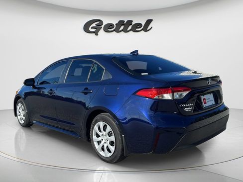 Used 2025 Toyota Corolla LE FWD image 7
