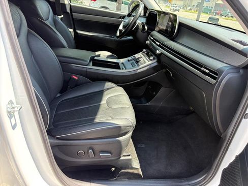 Used 2024 Hyundai Palisade SEL AWD/4WD image 16