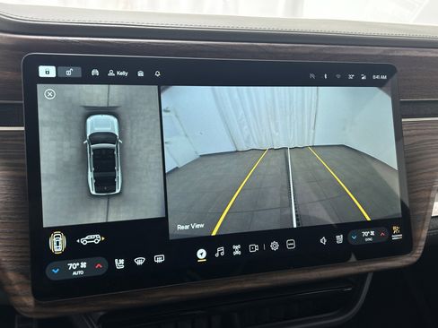 Used 2023 Rivian R1S Adventure image 21