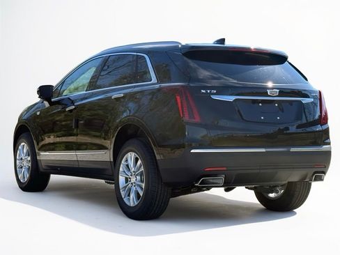 New 2026 Cadillac XT5 Luxury image 10