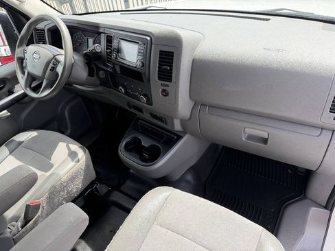 Used 2018 Nissan NV 3500 S RWD image 20