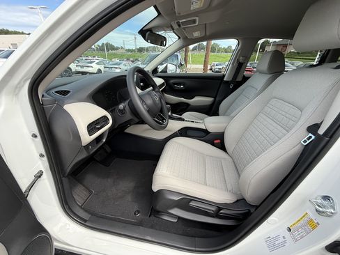 New 2026 Honda HR-V LX image 12