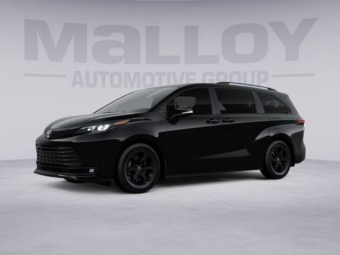 New 2026 Toyota Sienna XLE Woodland Edition AWD/4WD image 2