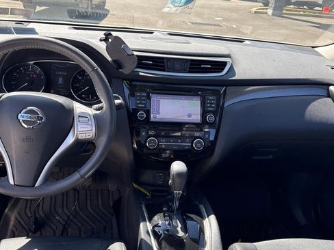 Used 2016 Nissan Rogue SL w/ SL Premium Package AWD/4WD image 8