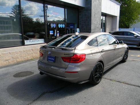 Used 2018 BMW 330i Gran Turismo xDrive AWD/4WD image 6