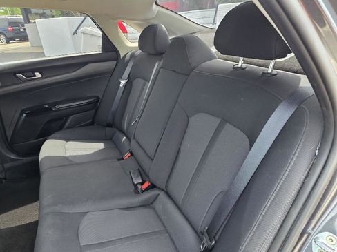 Used 2021 Kia K5 LXS FWD image 30