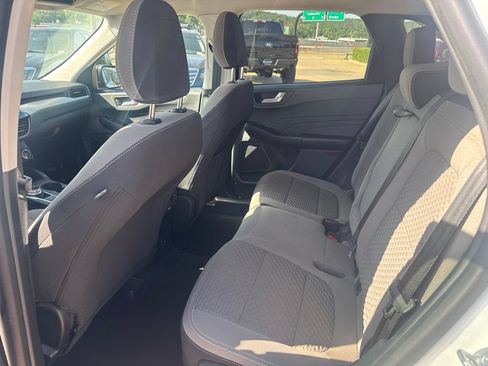 Used 2021 Ford Escape SE w/ SE Sport Appearance Package FWD image 10