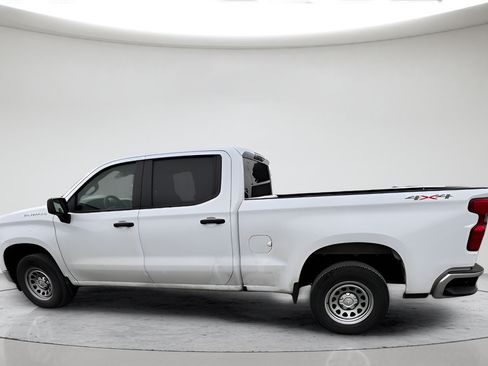 Used 2024 Chevrolet Silverado 1500 W/T w/ WT Value Package AWD/4WD image 15