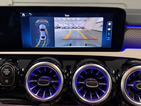 Used 2025 Mercedes-Benz CLA 250 image 31