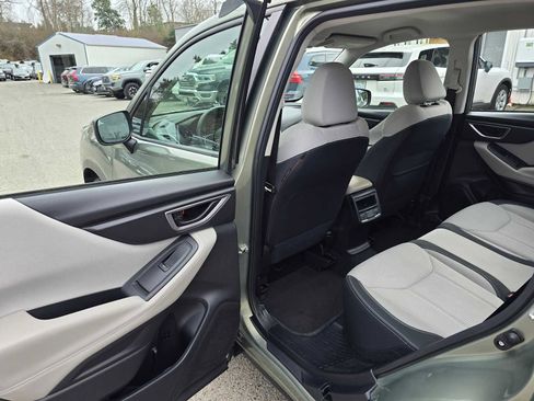 Used 2021 Subaru Forester image 15