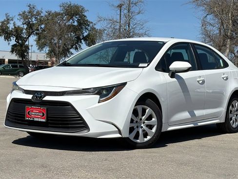 Certified 2024 Toyota Corolla LE image 42