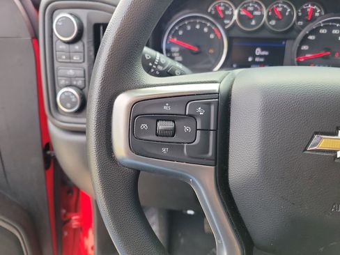 Used 2022 Chevrolet Silverado 1500 Custom w/ Safety Confidence Package image 16