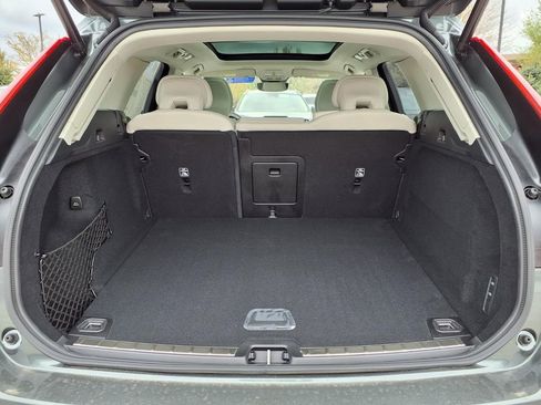 New 2026 Volvo XC60 B5 Ultra w/ Climate Package AWD/4WD image 25