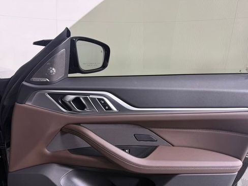 Used 2025 BMW 440i xDrive w/ Premium Package image 18