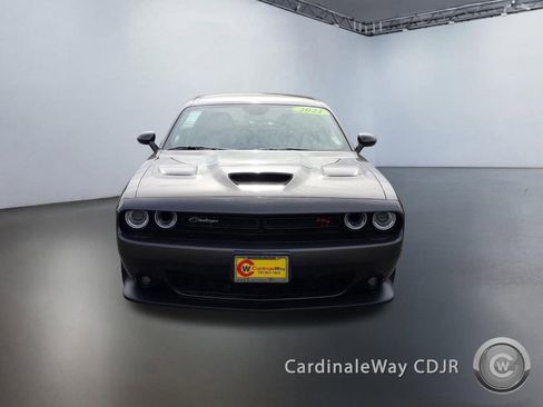 Used 2021 Dodge Challenger R/T Scat Pack RWD image 27