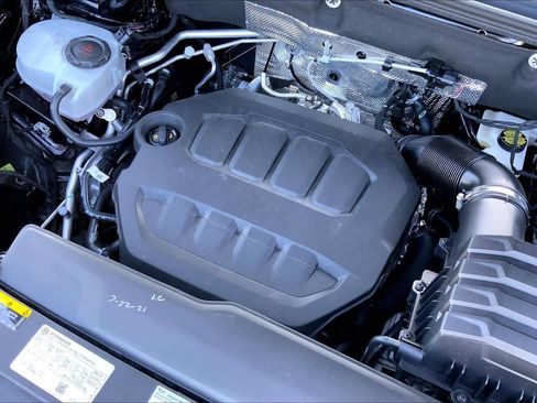 Used 2026 Volkswagen Atlas SE FWD image 32