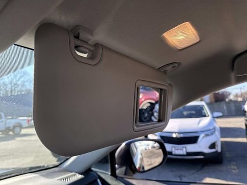 Used 2021 Toyota RAV4 LE image 29