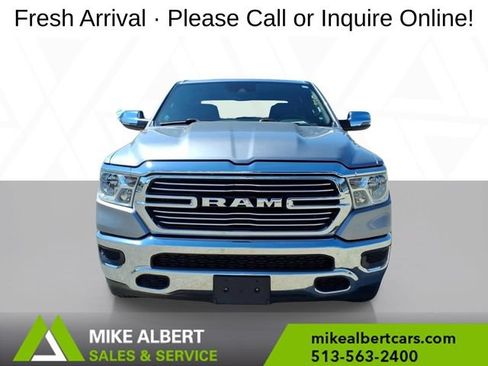 Used 2023 RAM 1500 Laramie AWD/4WD image 2