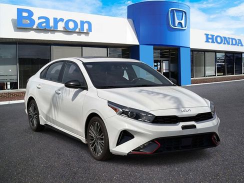 Used 2024 Kia Forte GT-Line w/ GT-Line Premium Package FWD image 1