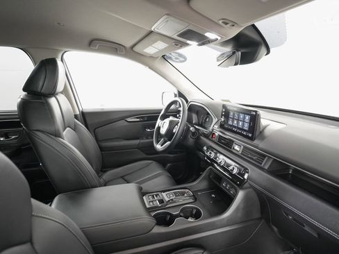 Used 2025 Honda Pilot EX-L image 20