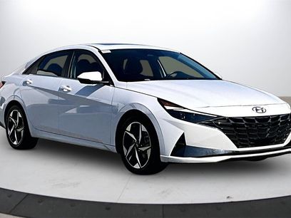 Used 2023 Hyundai Elantra Limited