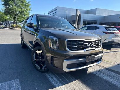 Used 2023 Kia Telluride S