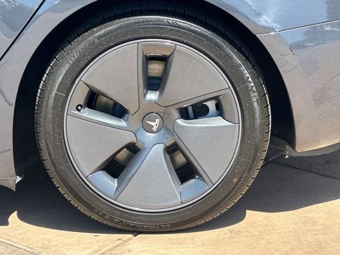 Used 2023 Tesla Model 3 Standard Range RWD image 30