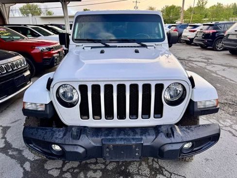 Used 2021 Jeep Wrangler Unlimited Sahara AWD/4WD image 7