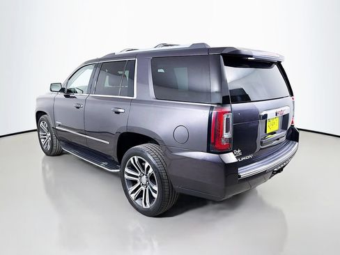 Used 2017 GMC Yukon Denali w/ Open Road Package AWD/4WD image 8