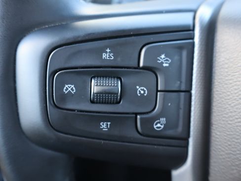 Certified 2024 GMC Yukon XL Denali image 22