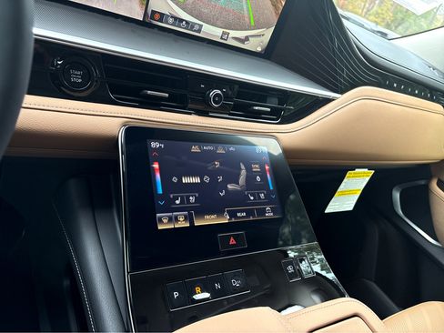 New 2026 INFINITI QX80 Luxe w/ Cargo Package image 11