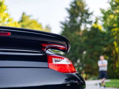 Used 2011 Porsche 911 Turbo S image 57