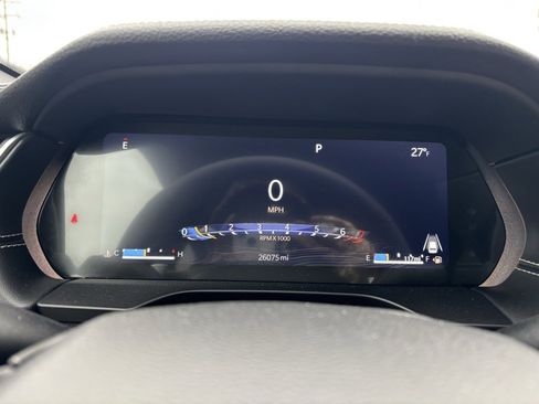 Used 2024 Jeep Grand Cherokee Limited image 15