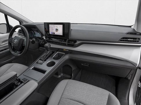 New 2026 Toyota Sienna LE FWD image 11